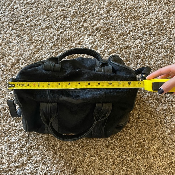 Alexander Wang - Picture 7 of 9